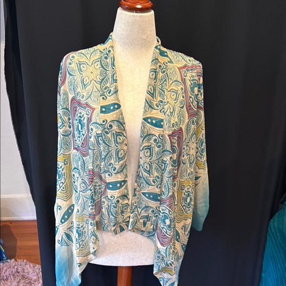 Love, Zoe Patterned Open Front Women's Wrap, size Medium - Picture 3 of 8